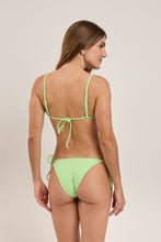 Load image into Gallery viewer, Model Back: Rio De Sol Set Set Sand-Menta Lia Lacinho