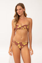Load image into Gallery viewer, Model Front: Wednesday In Hawaii By Rio De Sol Set Set Pua-Coco-Lilikoi Lani Waikiki