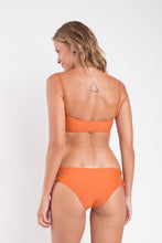 Load image into Gallery viewer, Model Back: Rio De Sol Bottom Bottom Ocre Madrid