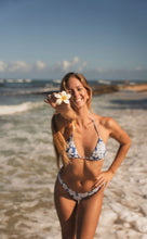 Load image into Gallery viewer, Image 10: Wednesday In Hawaii By Rio De Sol Top Top Pua-Pacifica Kauai