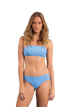 Load image into Gallery viewer, Model Front: Rio De Sol Set Set Baltico Bandeau-Reto Madrid