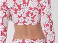 Load and play video in Gallery viewer, Video: Wednesday In Hawaii By Rio De Sol Top Top Pua-Hibiscus Reef