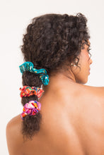 Load image into Gallery viewer, Image 03: Rio De Sol Hair Accessory Rain Scrunchie
