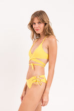 Load image into Gallery viewer, Image 08: Rio De Sol Set Set Amarelo Kate Madrid