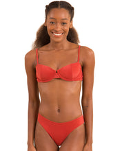 Load image into Gallery viewer, Gallery: Rio De Sol Set Set Malibu-Chili Balconet Ciao