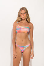Load image into Gallery viewer, Model Front: Rio De Sol Set Set River Bandeau-Reto Essential