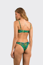 Load image into Gallery viewer, Model Back: Rio De Sol Set Set Wilds Bandeau-Reto Highleg