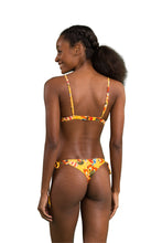 Load image into Gallery viewer, Model Back: Rio De Sol Top Top Stories Tri-Fixo