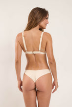 Load image into Gallery viewer, Model Back: Rio De Sol Top Top Touch-Natural Alba