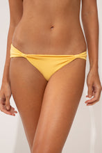 Load image into Gallery viewer, Gallery: Wednesday In Hawaii By Rio De Sol Bottom Bottom Lilikoi Mel