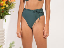 Load image into Gallery viewer, Model Front: Rio De Sol Bottom Bottom Palace Belted-High-Waist
