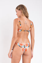 Load image into Gallery viewer, Model Back: Rio De Sol Set Set Kauai Amelia Italy
