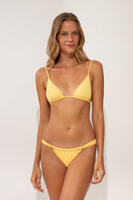 Load image into Gallery viewer, Model Front: Wednesday In Hawaii By Rio De Sol Bottom Bottom Lilikoi Waimea
