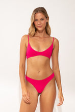 Load image into Gallery viewer, Model Front: Wednesday In Hawaii By Rio De Sol Bottom Bottom Guava Sunset

