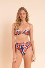Load image into Gallery viewer, Image 10: Rio De Sol Set Set Leaves Bandeau-Joy Hotpants
