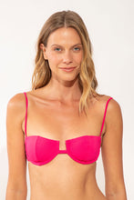 Load image into Gallery viewer, Gallery: Wednesday In Hawaii By Rio De Sol Top Top Guava Shell
