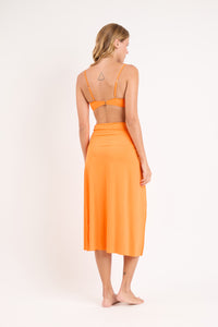 Model Back: Rio De Sol Beach Skirt Bio-Laranjada Long Skirt Knot