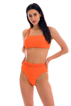 Load image into Gallery viewer, Model Front: Rio De Sol Bottom Bottom St-Tpz-Tangerina Hotpant-High
