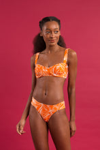 Load image into Gallery viewer, Top Trail-Orange Amelia
